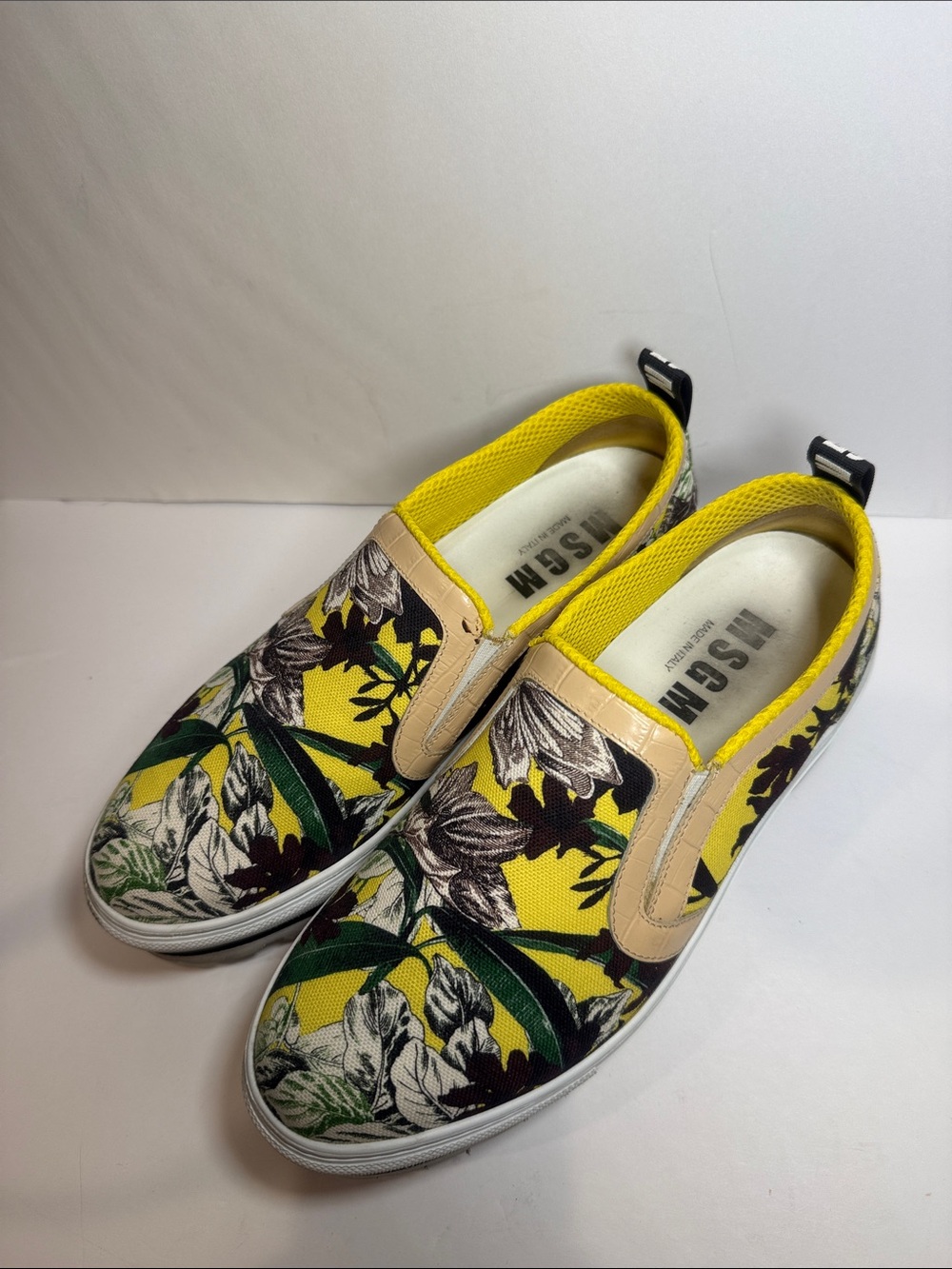 MSGM Yellow Floral Slip-On Loafers